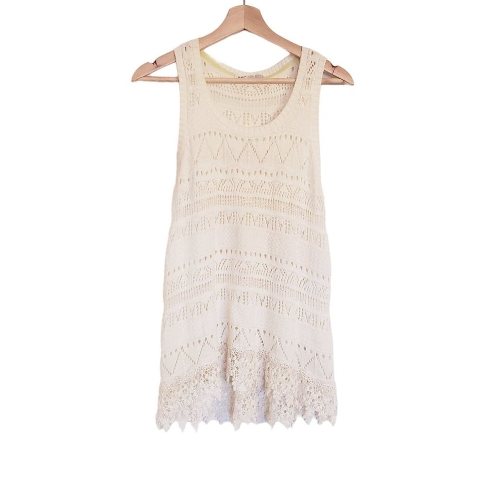 Jolt crochet sleeveless top size Large detail knit‎ hem cream